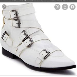 Coconuts by Matisse white patent leather booties